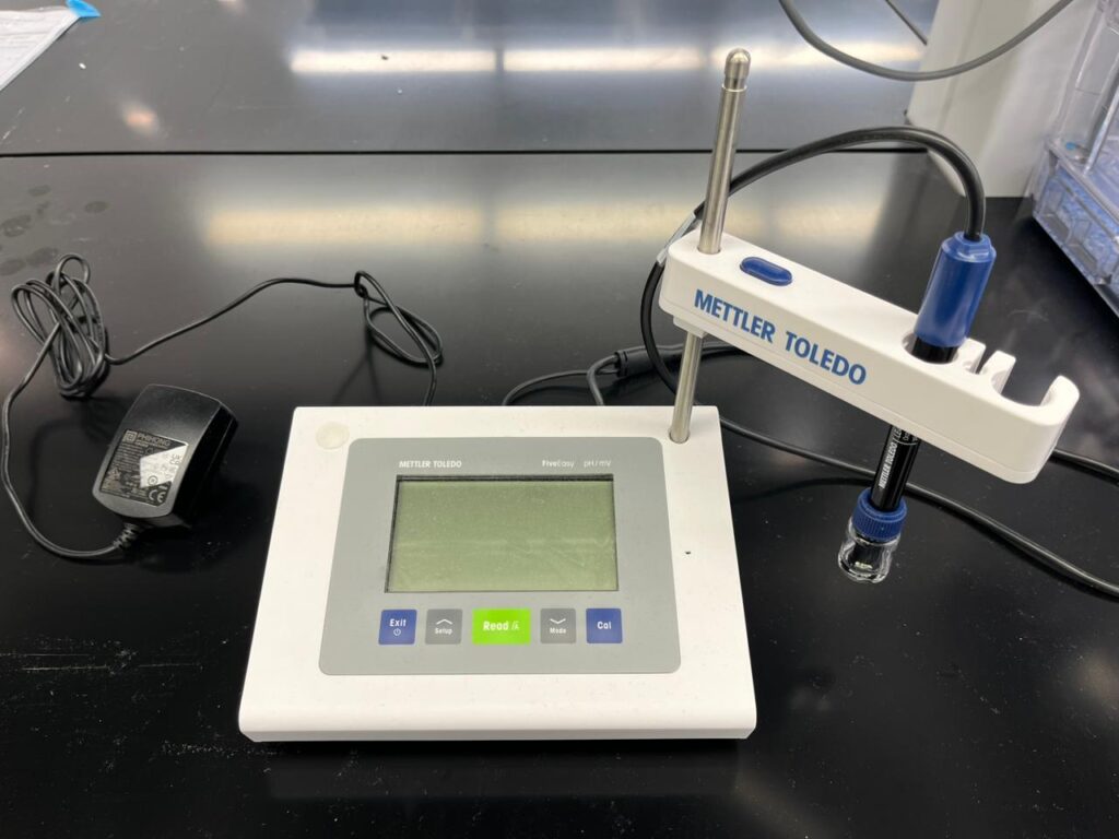 Mettle Sensor Mettler Toledo FiveEasy F20 pH Meter | Cambridge Scientific