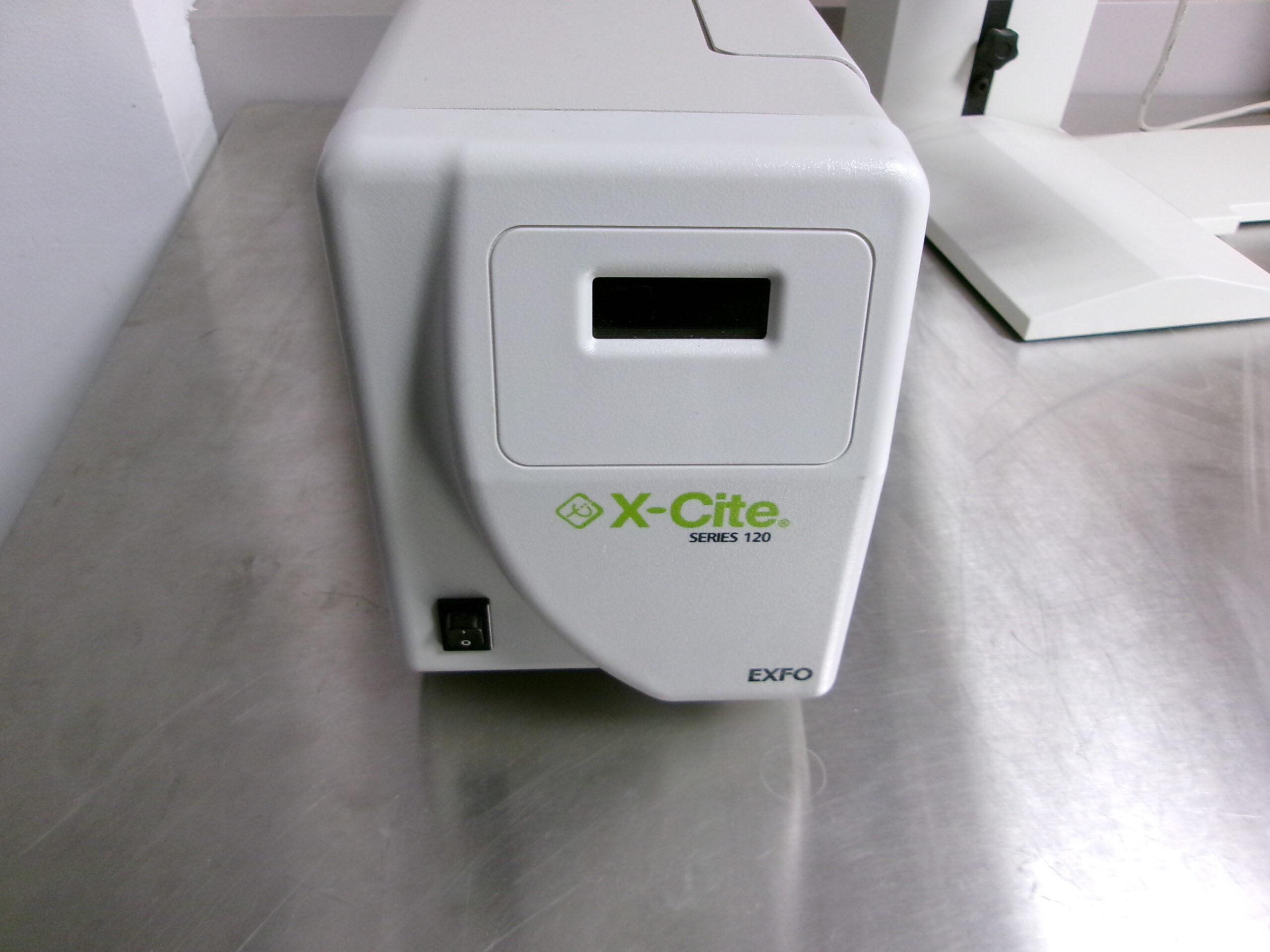 EXFO X-Cite 120 Microscope Metal Halide Fluorescence Light Source