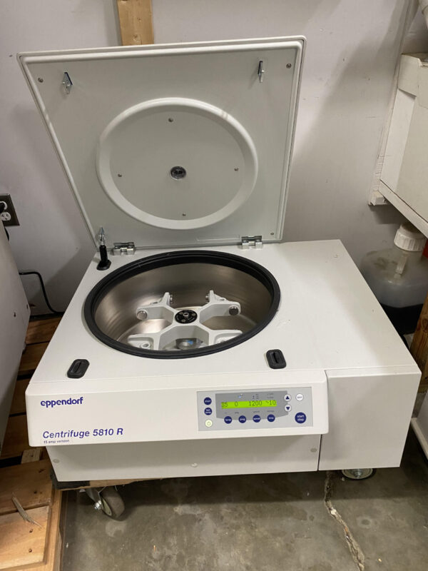 Eppendorf 5810R (5811F) Refrigerated Centrifuge