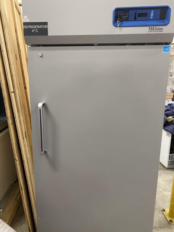 ThermoFisher TSX3005SA Refrigerator